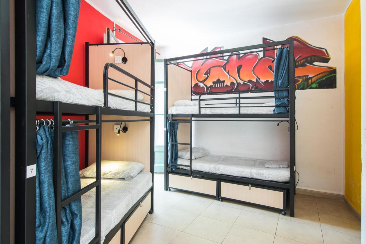 No Limit Hostel Graffiti Βαρκελώνη Δωμάτιο φωτογραφία